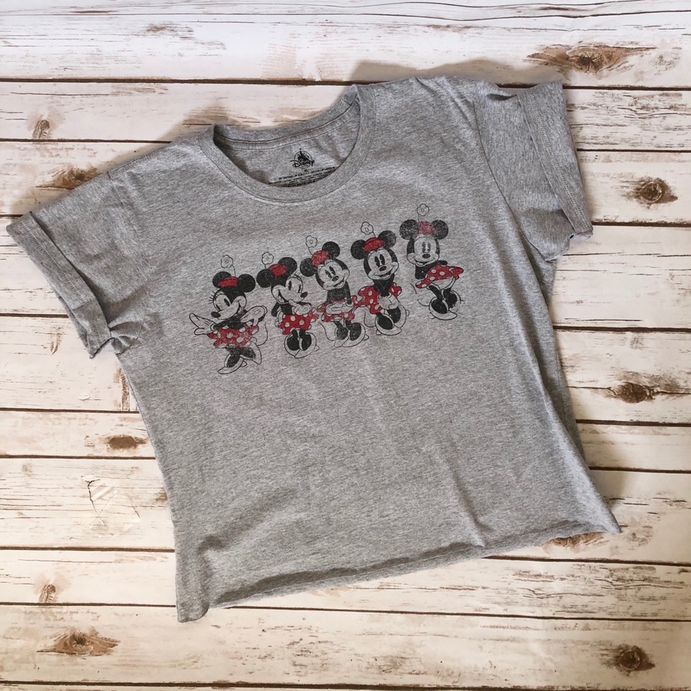Minnie Mouse cropped graphic tee